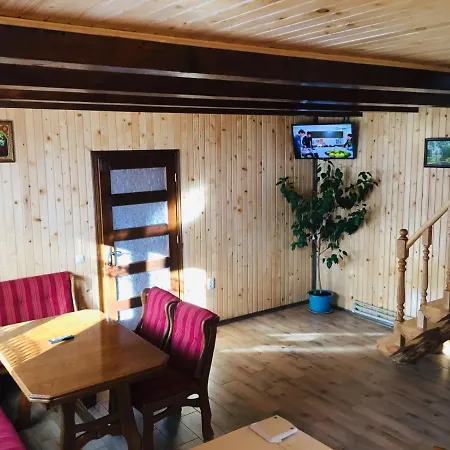 берізка Διαμέρισμα Mykulychyn